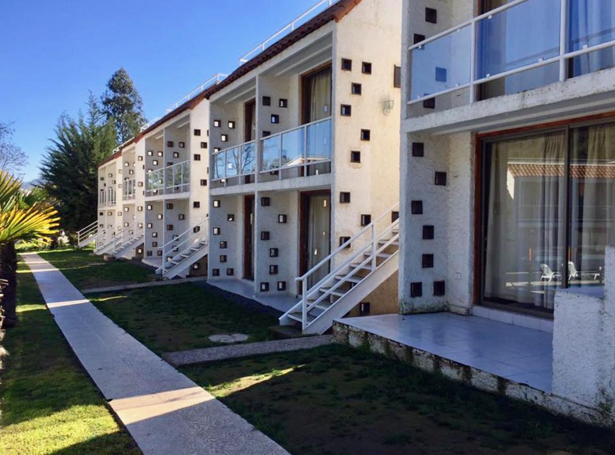 Howard Johnson By Wyndham Olmue Exterior photo